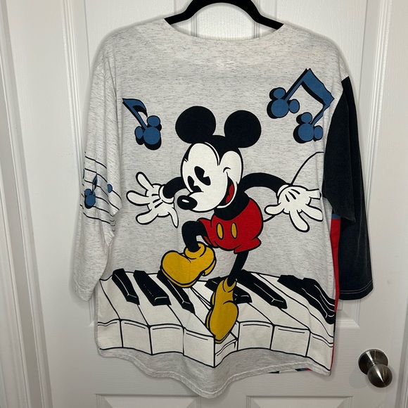 Mickey & Co Super Rare Disney Must Have Iconic Button Down - Picture 2 of 16